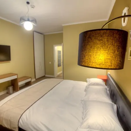 Hotel Upperhouse Suites&more Braşov