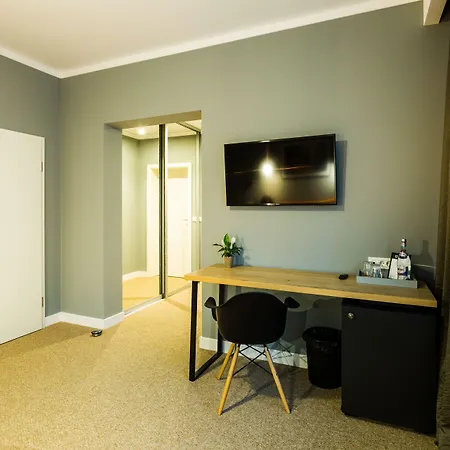 Upperhouse Suites&more 3*