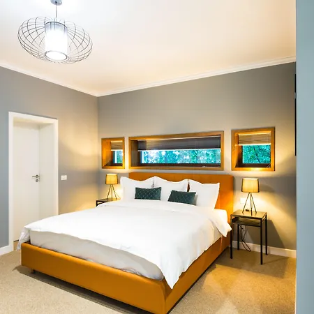 Hotel Upperhouse Suites&more