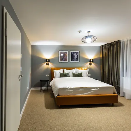 Upperhouse Suites&more Hotel Braşov