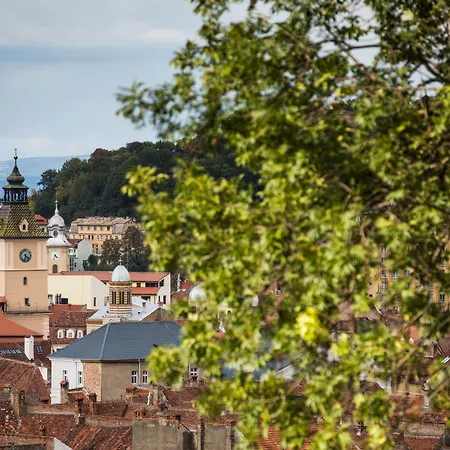 Hotel Upperhouse Suites&more