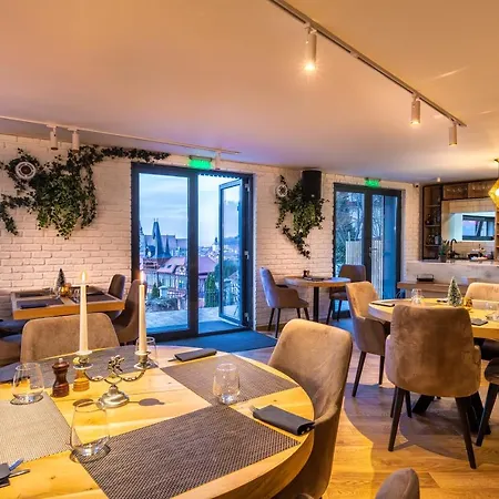 Hotel Upperhouse &