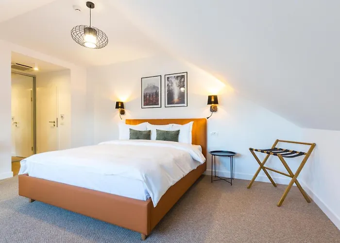 Upperhouse & Hotell Braşov