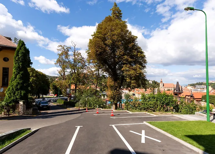 Upperhouse & Szálloda