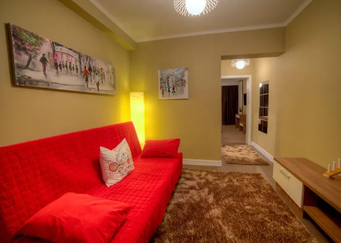 Upperhouse & 3* Braşov